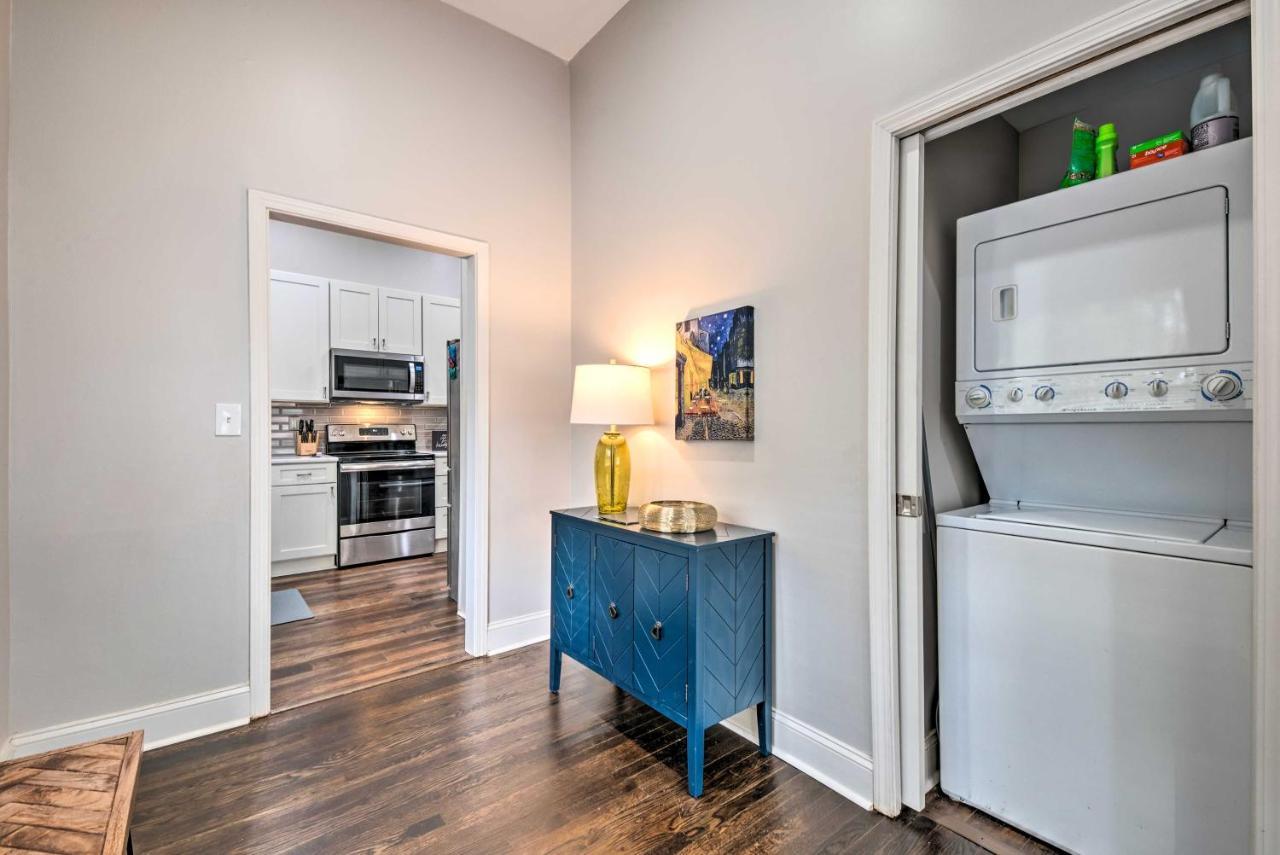 Atlanta Retreat With Deck In Greenbriar Area! ภายนอก รูปภาพ