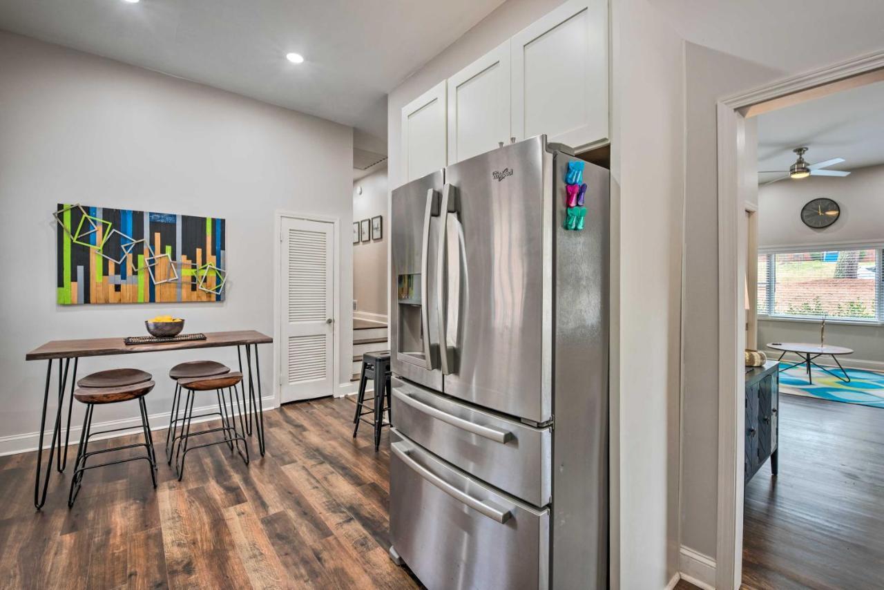 Atlanta Retreat With Deck In Greenbriar Area! ภายนอก รูปภาพ
