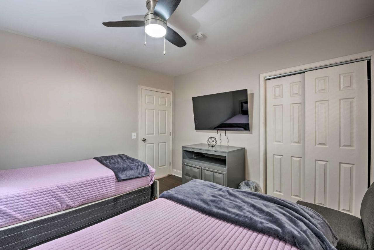 Atlanta Retreat With Deck In Greenbriar Area! ภายนอก รูปภาพ