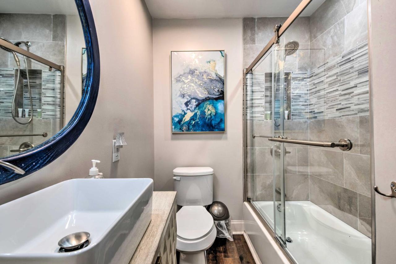 Atlanta Retreat With Deck In Greenbriar Area! ภายนอก รูปภาพ